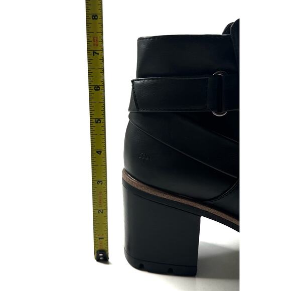 Naturalizer Madalynn Black Faux Leather Strap Bootie Womens Size 8.5M New $185 - Picture 9 of 12